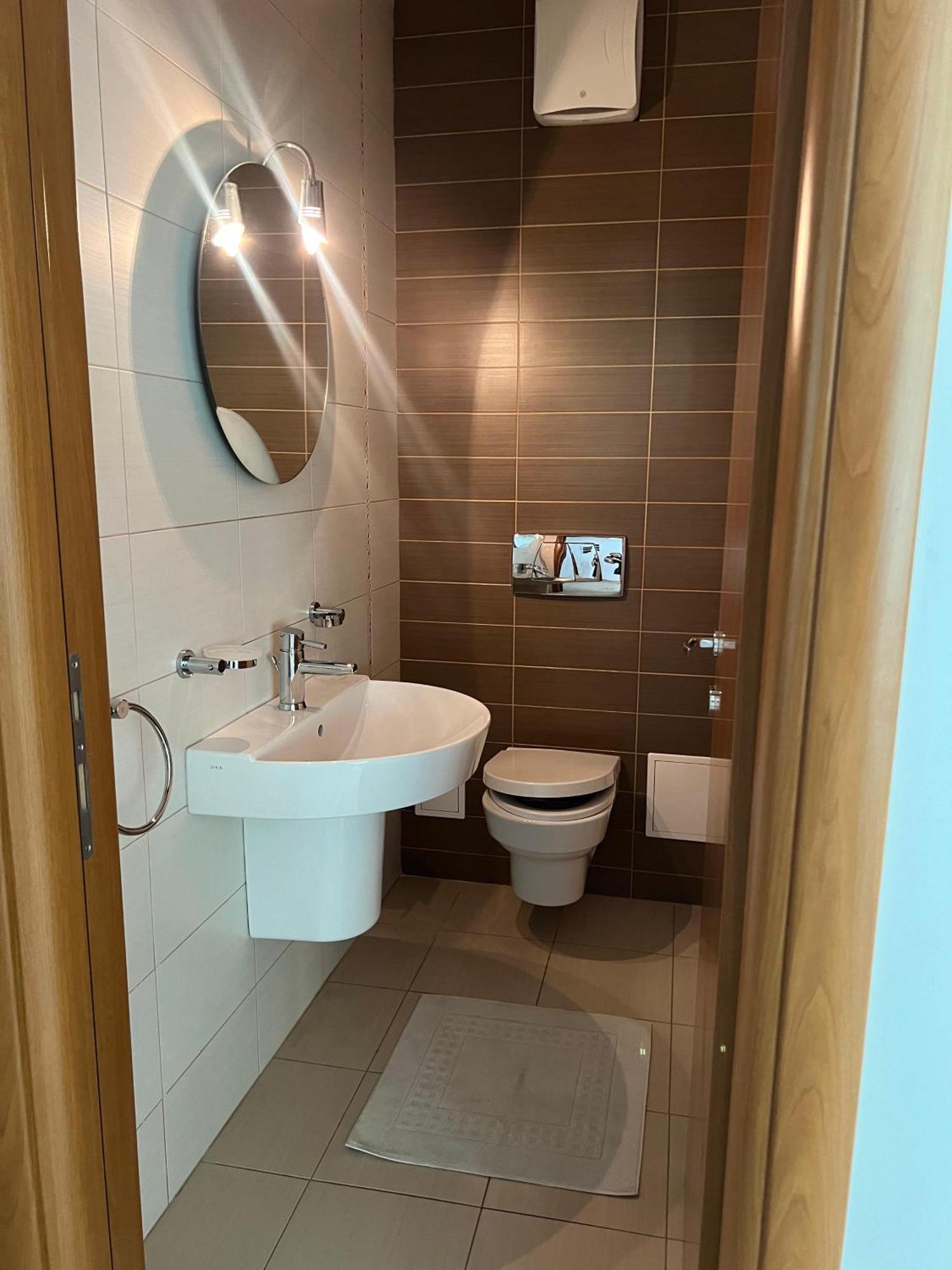 Sea Haven Mamaia Lux 130 M2 Vedere Mare นาโวดาริ ภายนอก รูปภาพ
